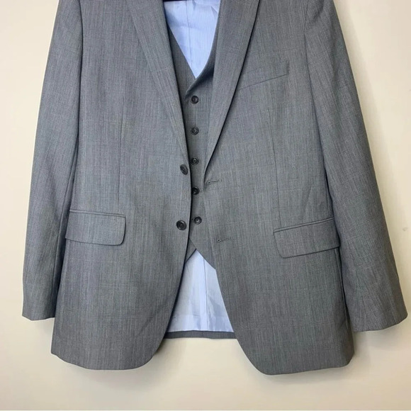 Banana Republic Grey Check Plaid Tailored Fit Vest Sport Coat Blazer Size 40R/S - Picture 3 of 16